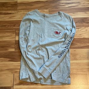 Women’s Vineyard Vines Football long sleeved shirt